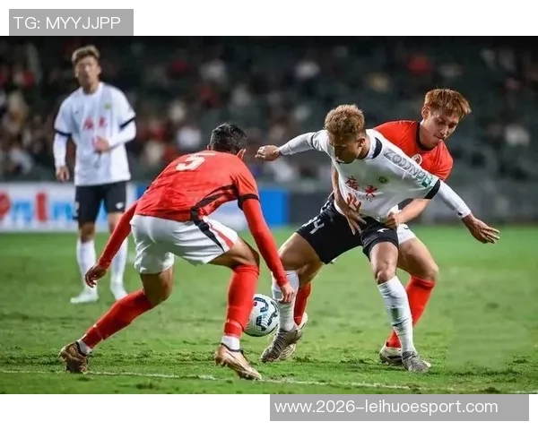 拜合拉木在比赛中表现平平仅出场12分钟贡献1次传球和1次犯规评分仅为61分