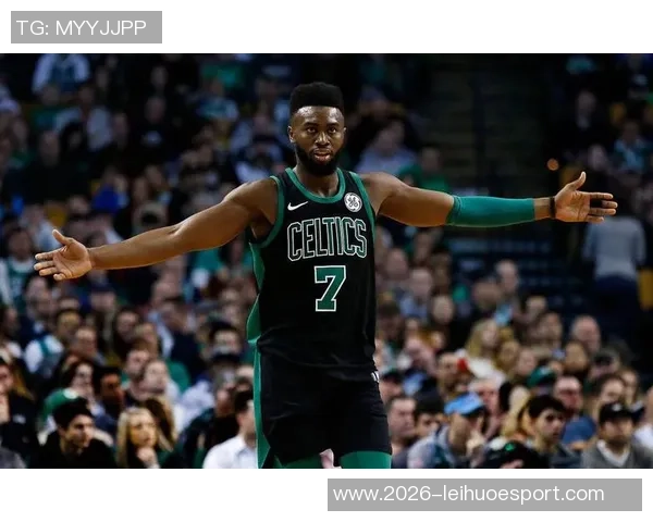 杰伦布朗谈科塔成长之路强调挡拆练习的重要性与学习过程