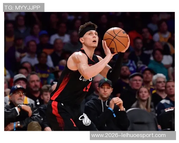 希罗重返赛场热火主场迎战独行侠期待精彩首秀 希罗重返赛场热火主场迎战独行侠期待精彩首秀